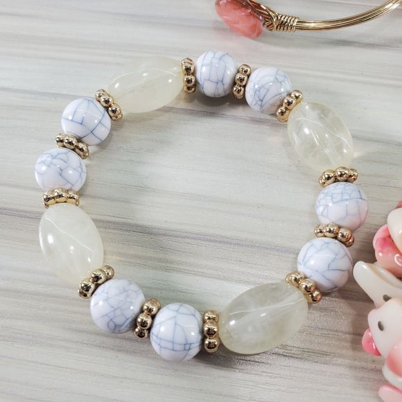 Bundle of Bracelets Beaded Shell Faux Pearl Coral Pink Orange Stretch Japan - Picture 4 of 11